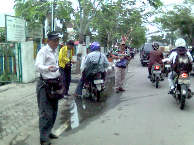 050722 043045